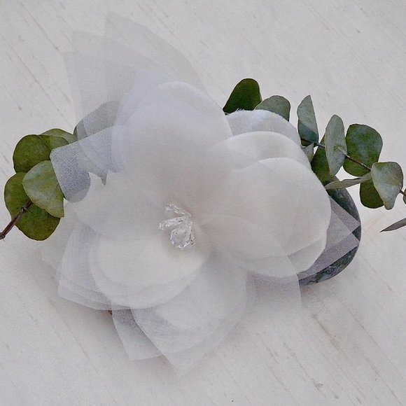Sara Gabriel Ella Bridal Flower Hair Comb